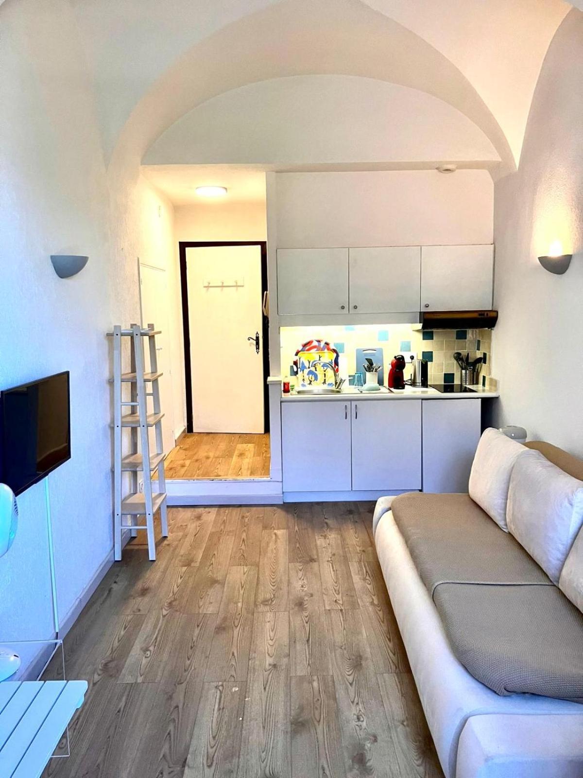 Studios - Menton Old Town - Near The Beach And Shops Exteriör bild